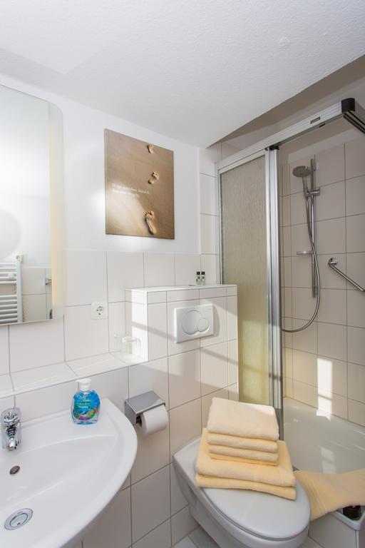 Letj Briis Hotel Нордорф Стая снимка