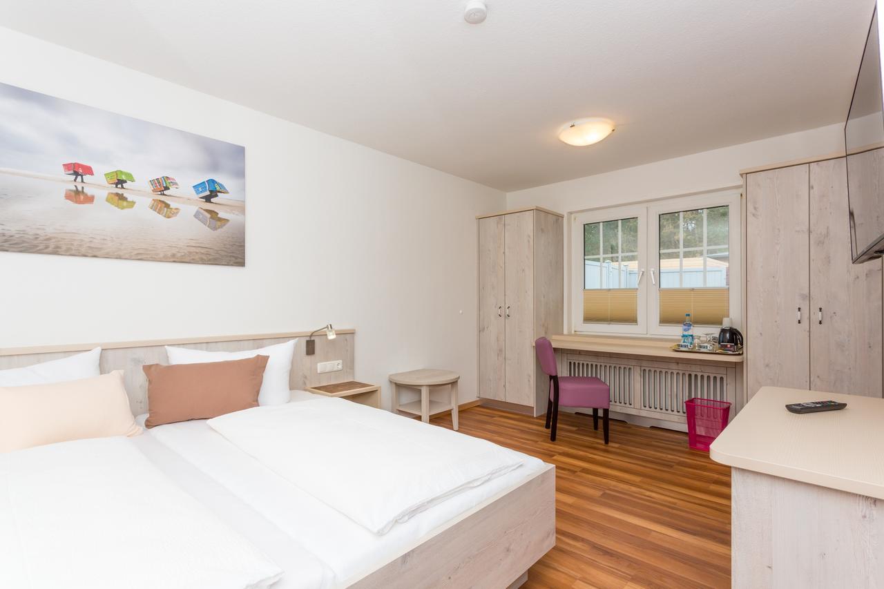 Letj Briis Hotel Нордорф Екстериор снимка